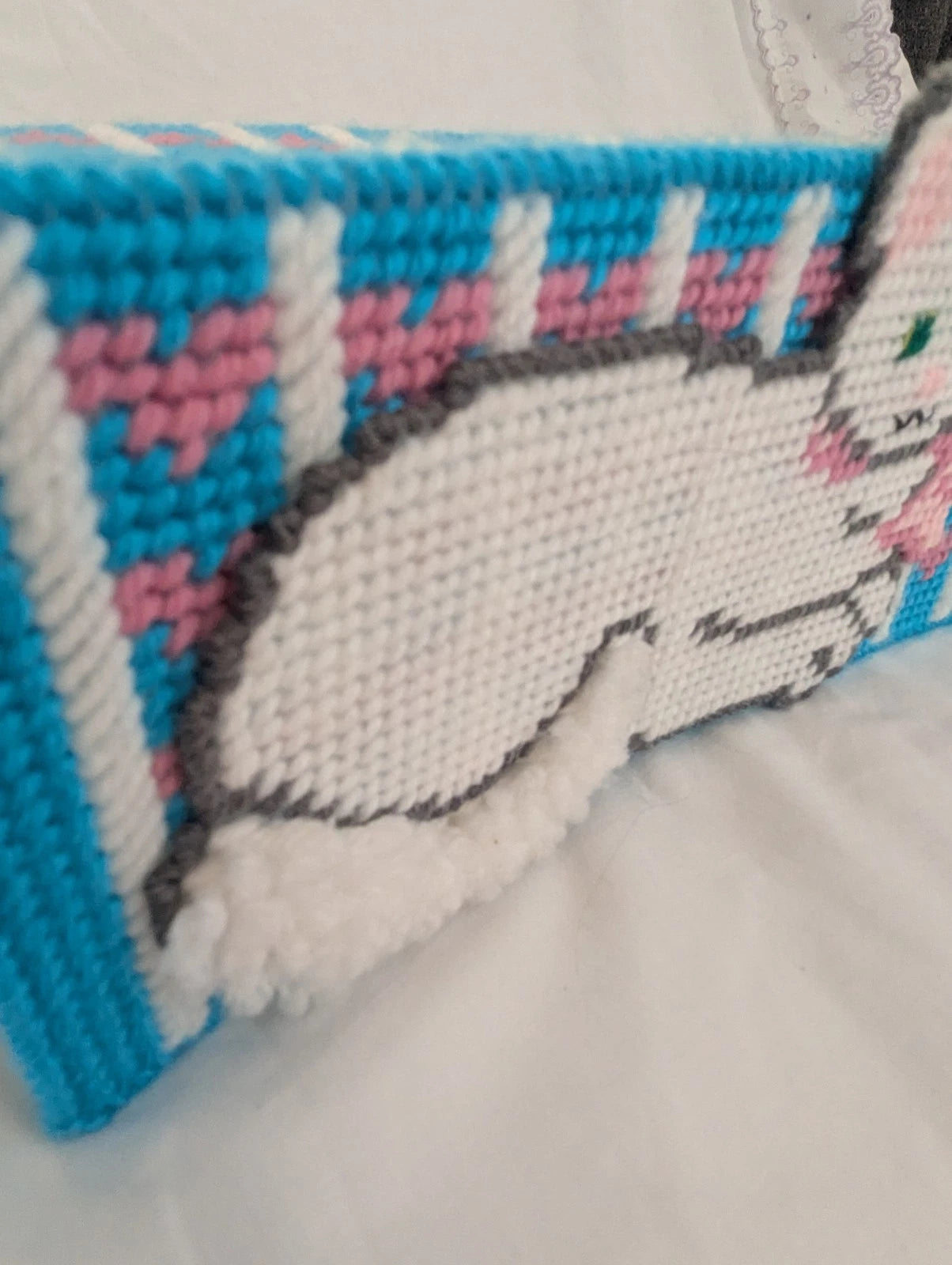 Cottagecore Plastic Canvas Tissue Box Cover Vintage Cat- Pink and Blue, 1980s | eBay