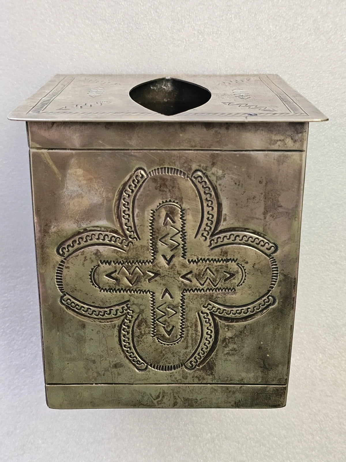 J Alexander Rustic Silver Tissue Box Cover | eBay