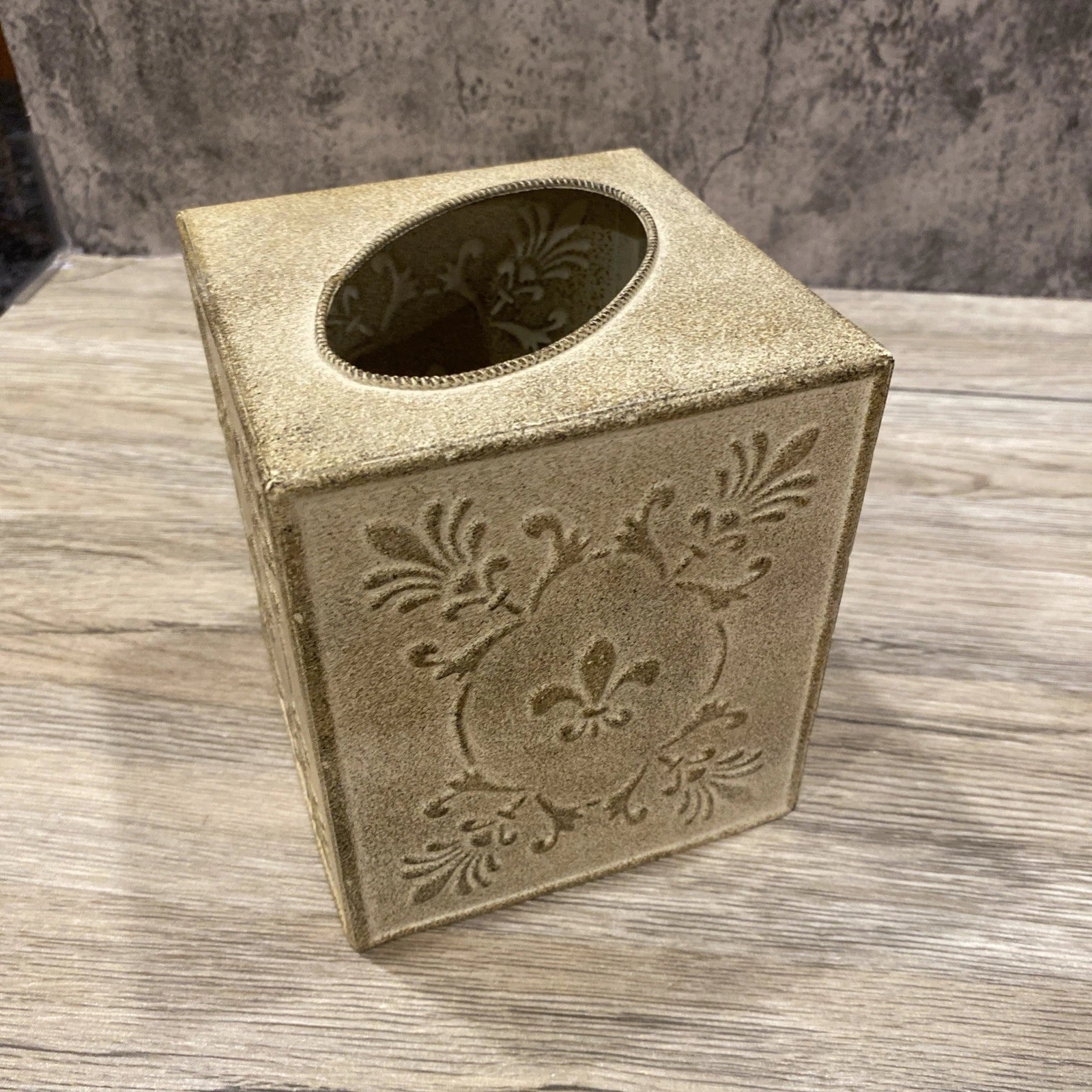 Decorative square tissue box holder from crazy mountain | eBay