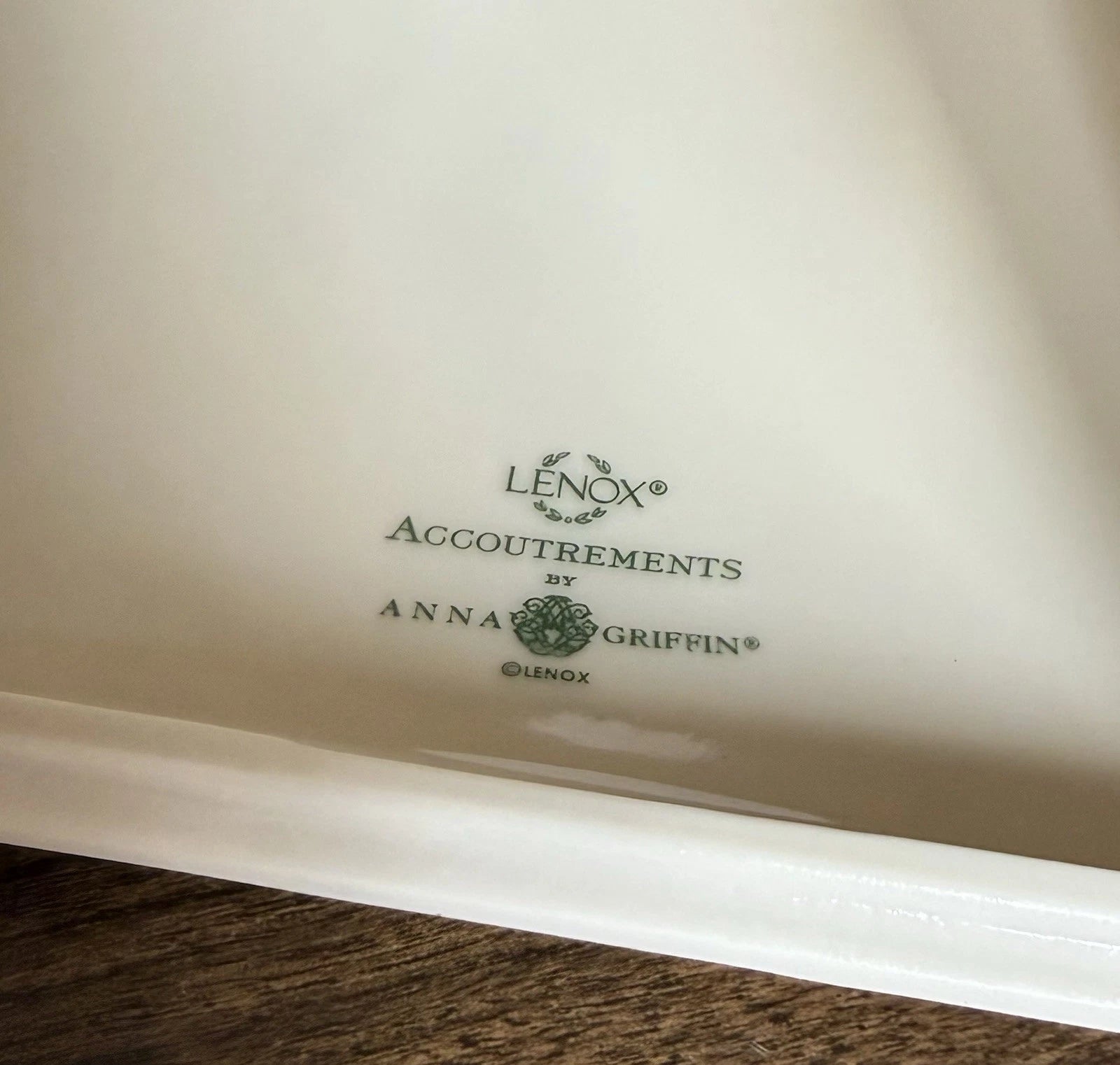 Lenox Accoutrements By Anne Griffin Ivory Bone China Tissue Box Cover Vanity | eBay