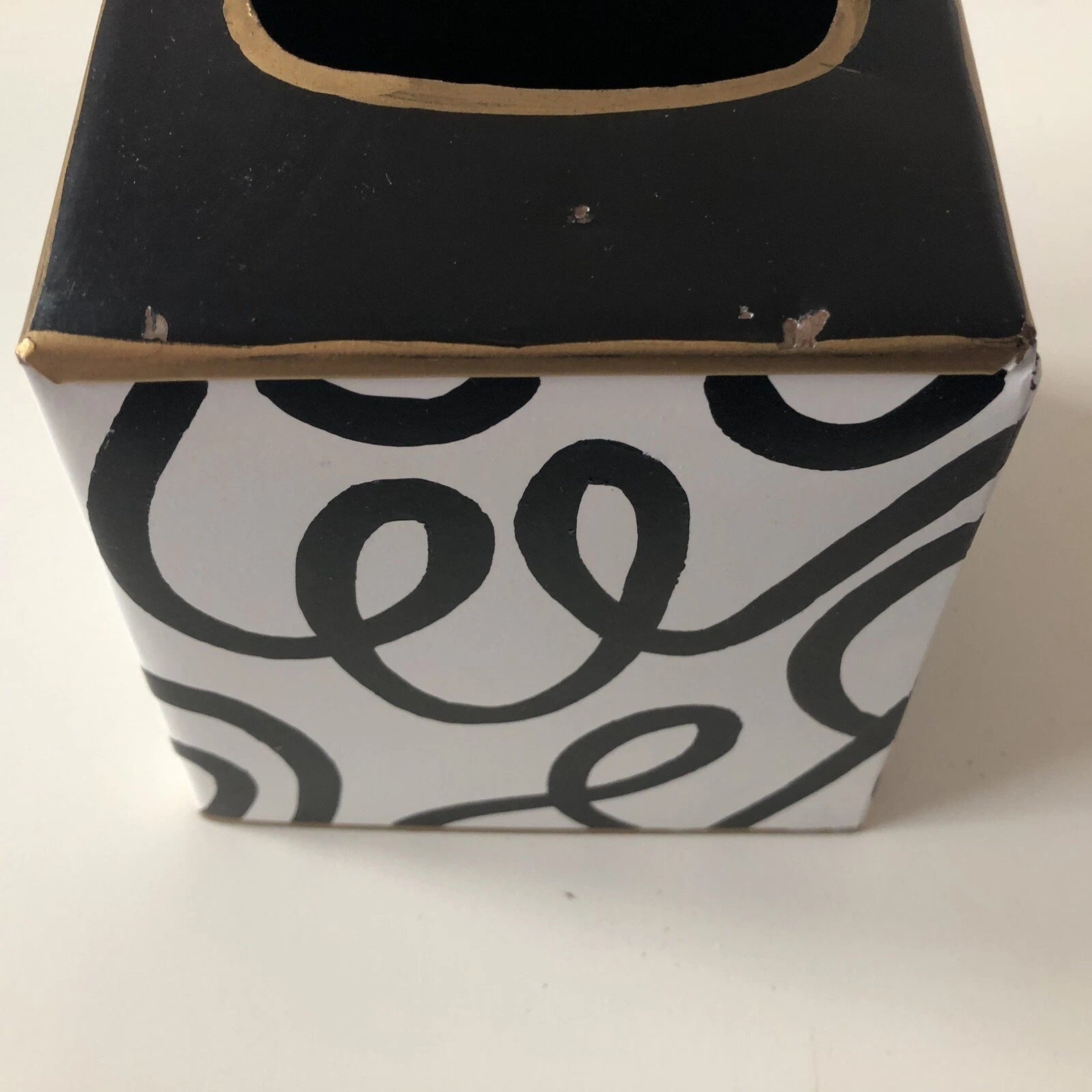 Jaye's Studio Tissue Box Cover Black and White Scribbles | eBay