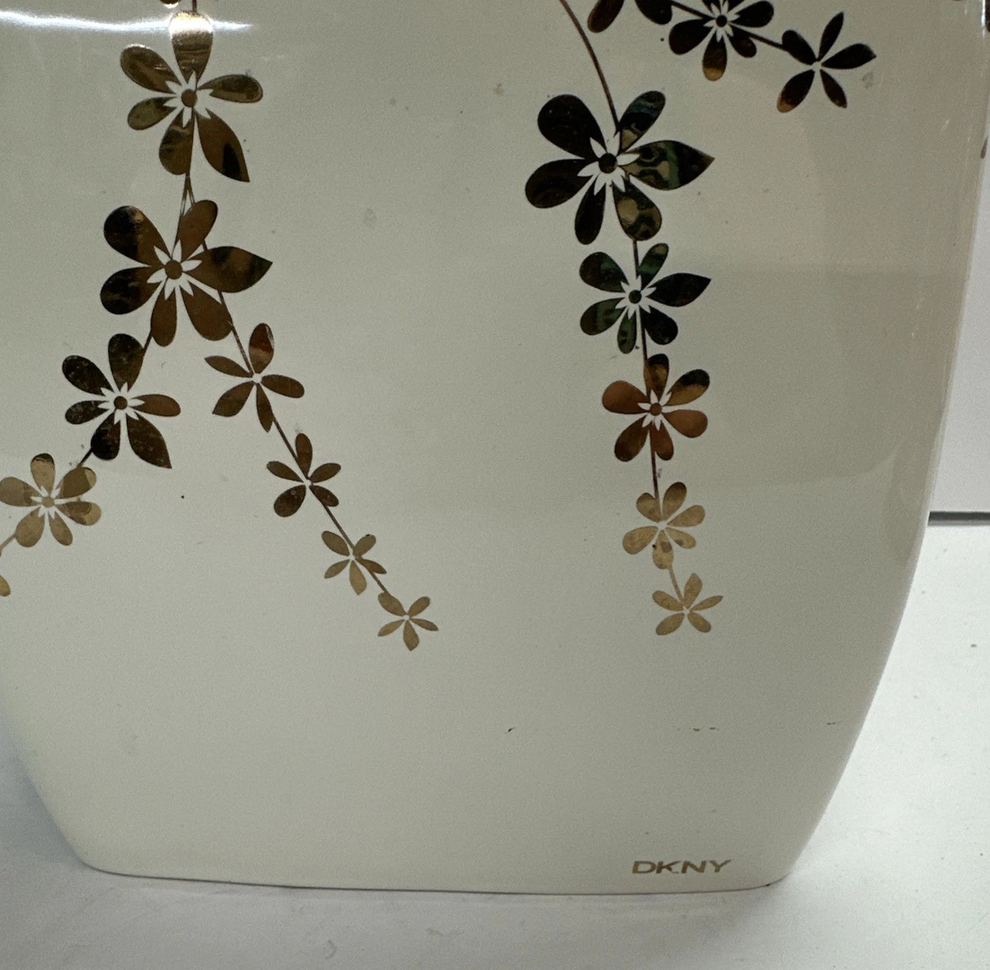 Tissue Box Cover DKNY F4 | eBay