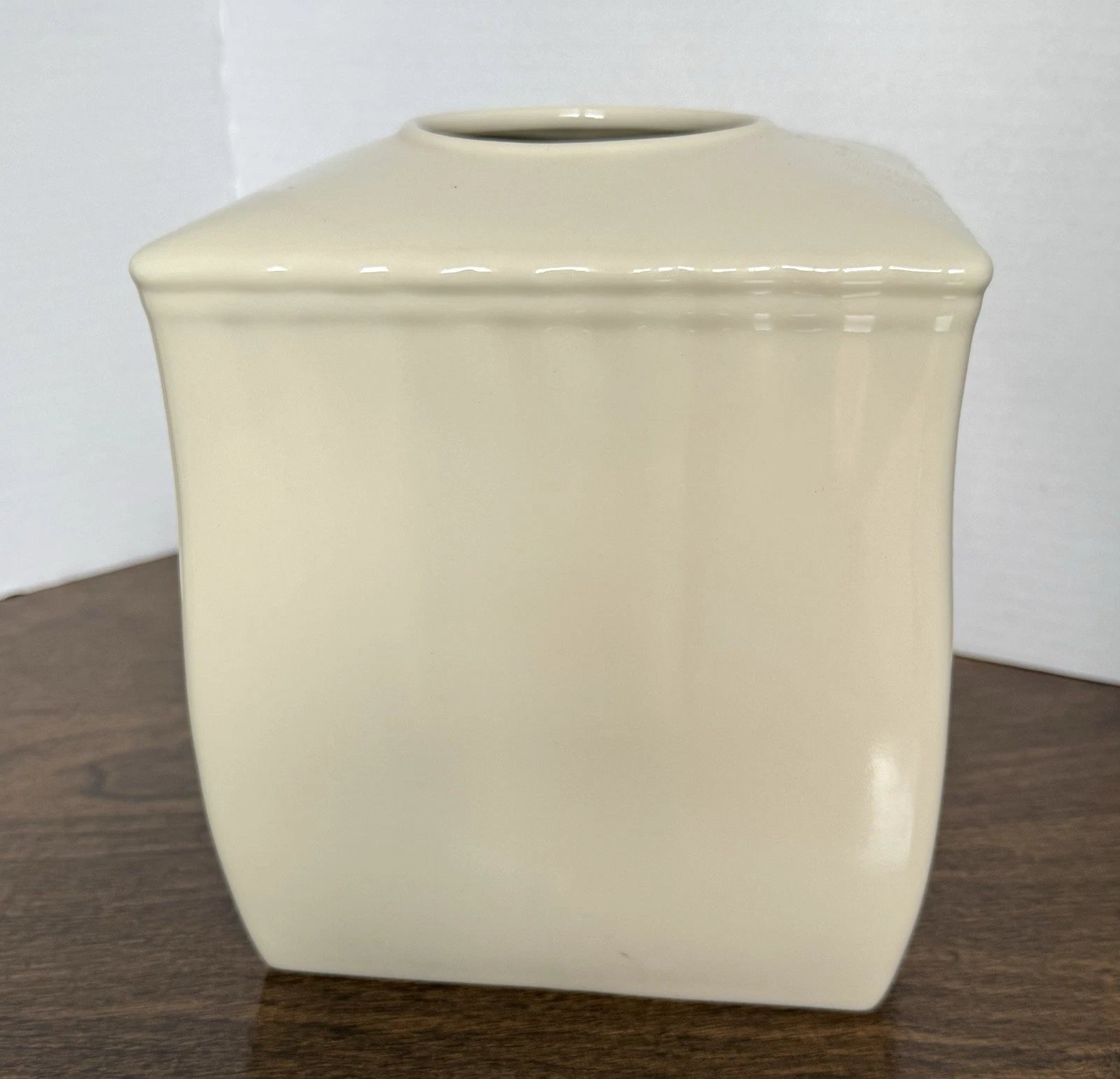 Lenox Accoutrements By Anne Griffin Ivory Bone China Tissue Box Cover Vanity | eBay
