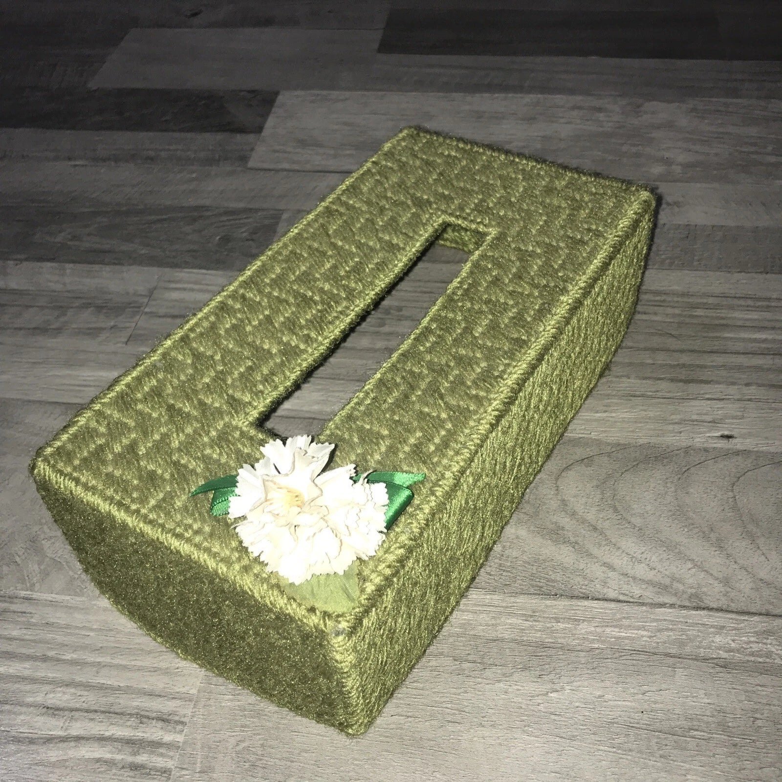 Vintage Homemade Tissue Box Cover Needlepoint Yarn Burnt Green Rectangle W7 | eBay
