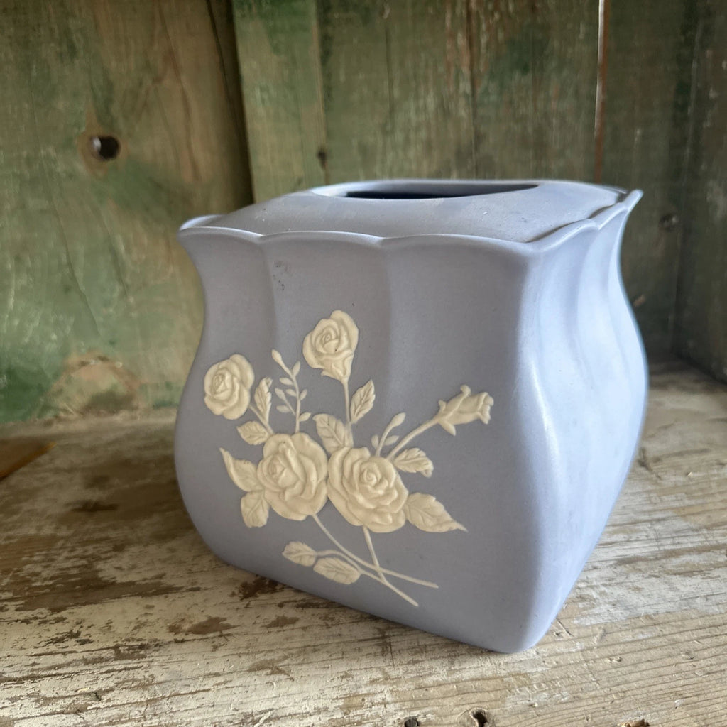 Vintage Duck Egg Blue Soap Stone Tissue Holder With White Roses | eBay