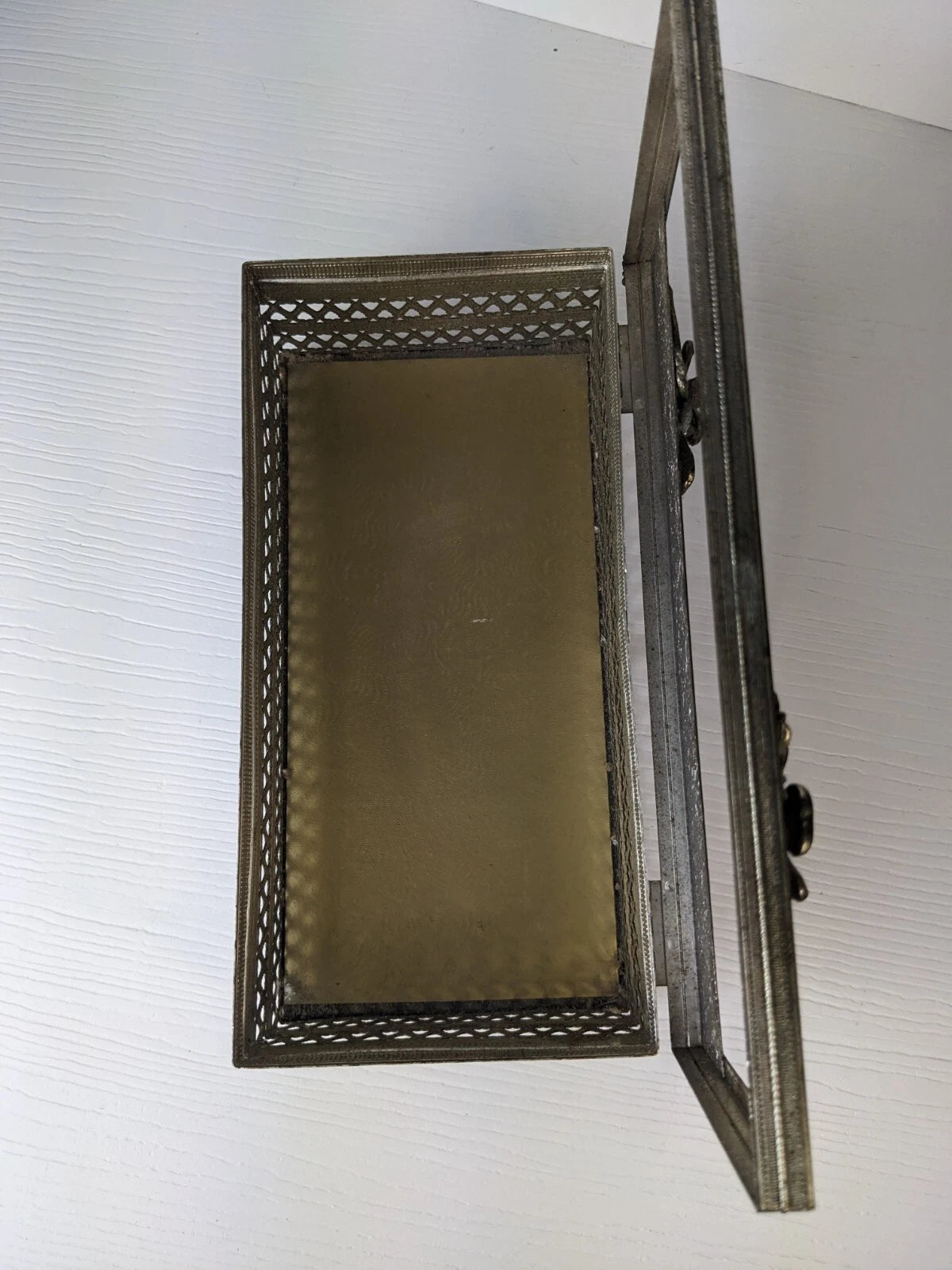 Vintage silvertone flower lattice Tissue Box Holder Ornate Hollywood Regency MCM | eBay