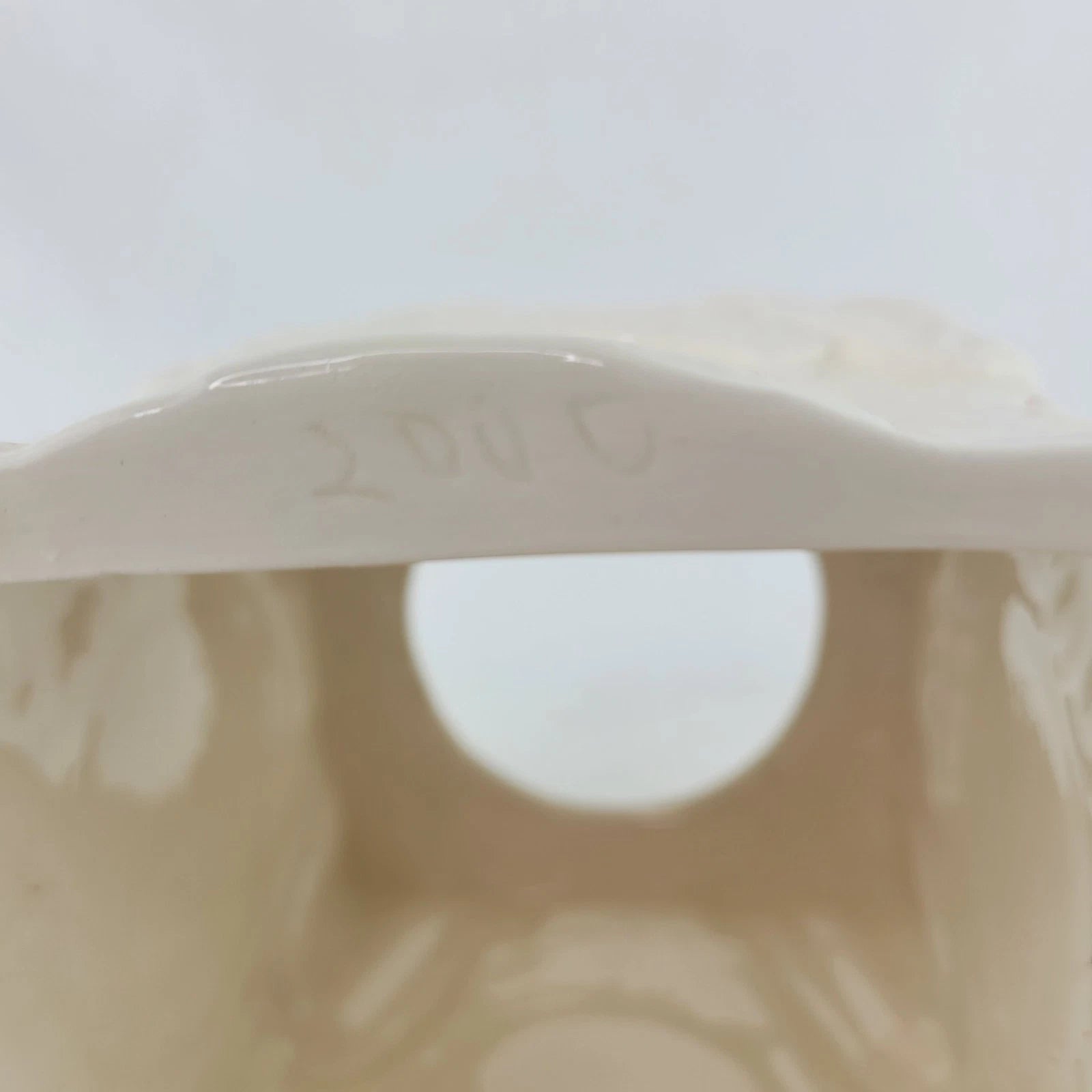 Vintage Bathroom White Ceramic 6" Slip on Facial Tissue Box Cover Holder | eBay