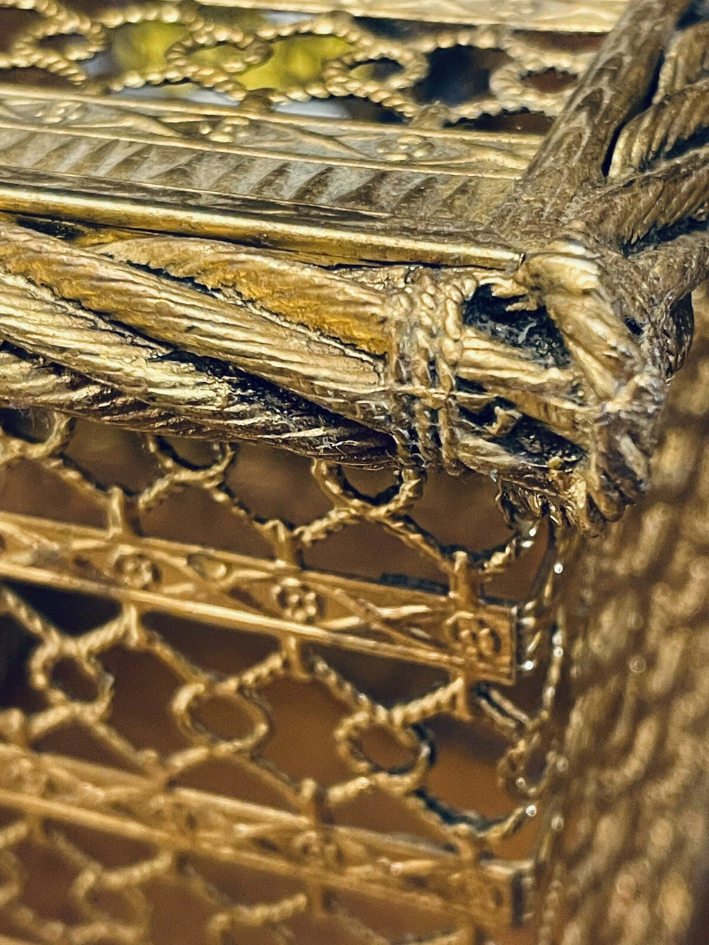 Vintage Brass Filigree Tissue Box Cover Hollywood Regency Metal Kleenex Holder | eBay