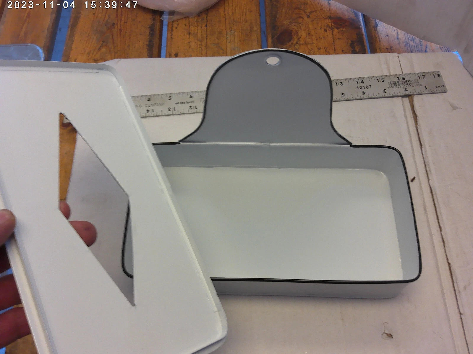 Decorative enamelware tissue box /holder (White) | eBay