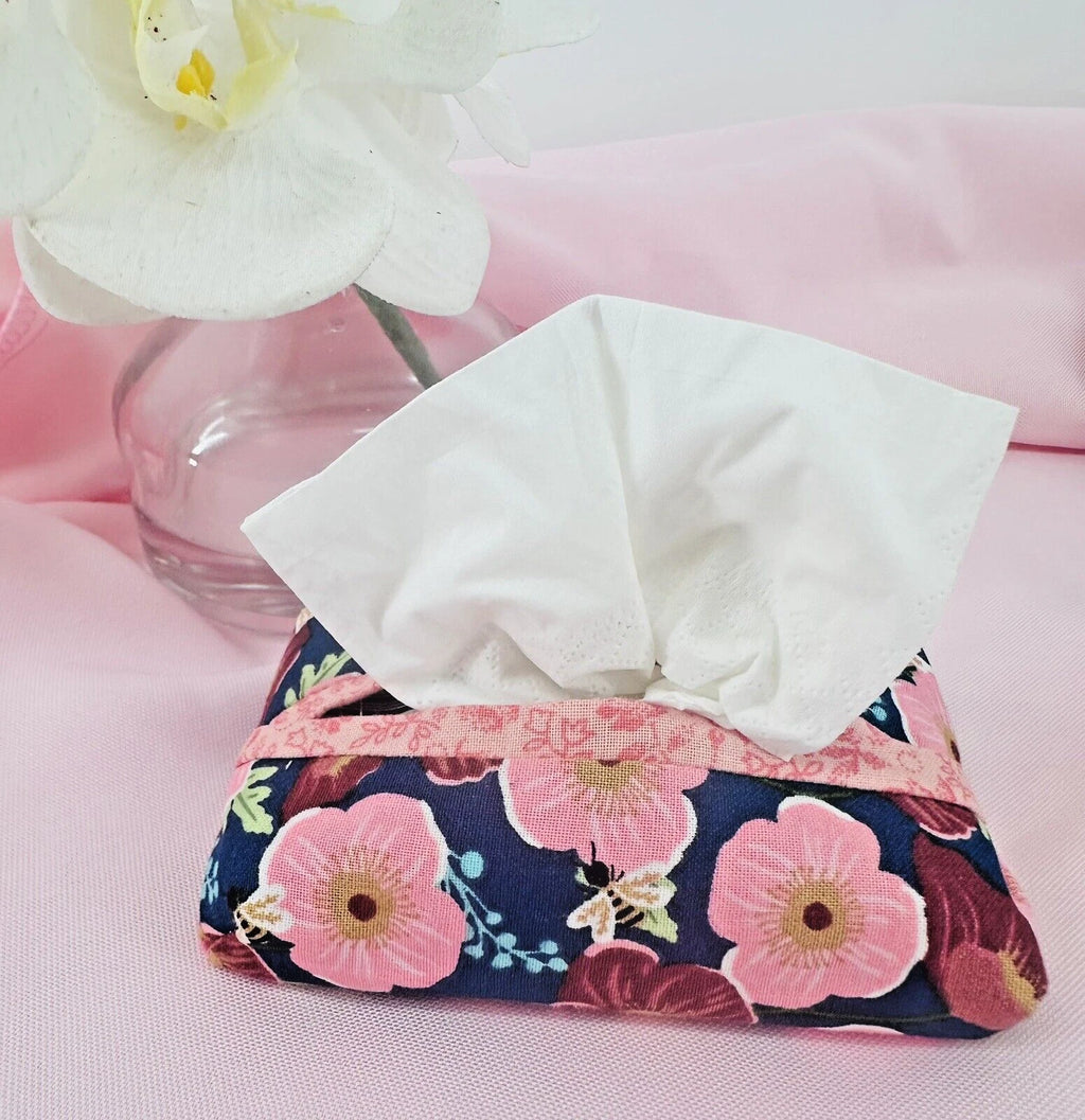 Tissue Holder Fabric Pocket/Purse Handmade 3.5”x5” Pink Floral, Tissues Included | eBay