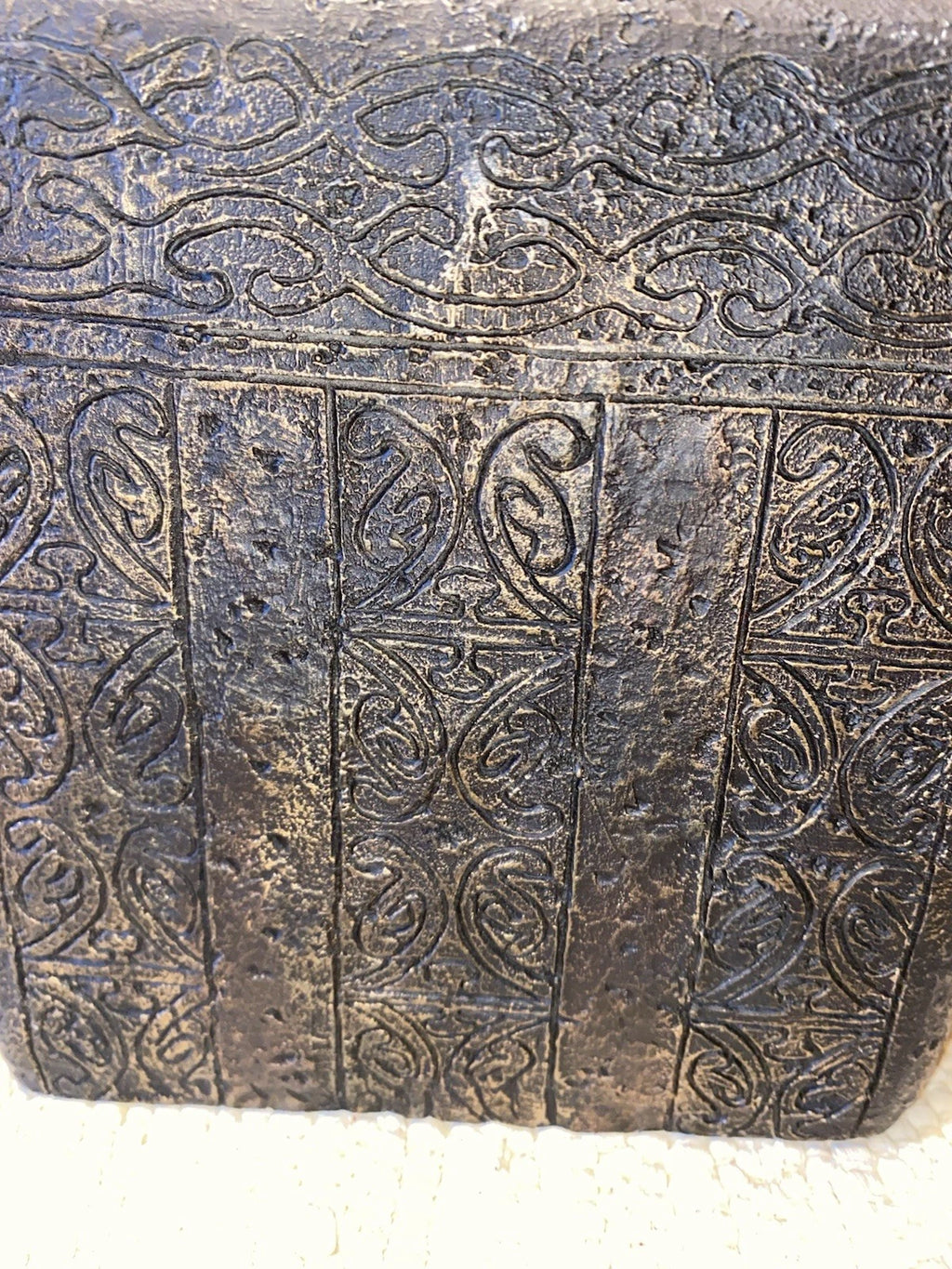 Cast Iron Decorative Tissue Box Holder Cover Brown Ancient Ornate Scroll Design | eBay