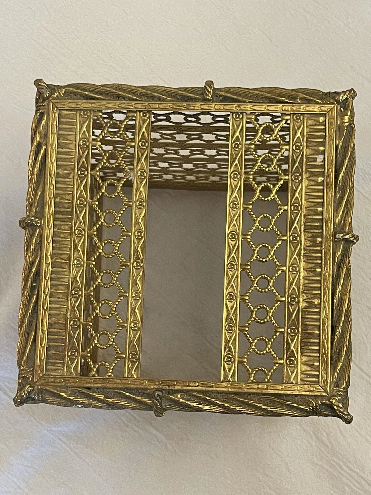Vintage Brass Filigree Tissue Box Cover Hollywood Regency Metal Kleenex Holder | eBay