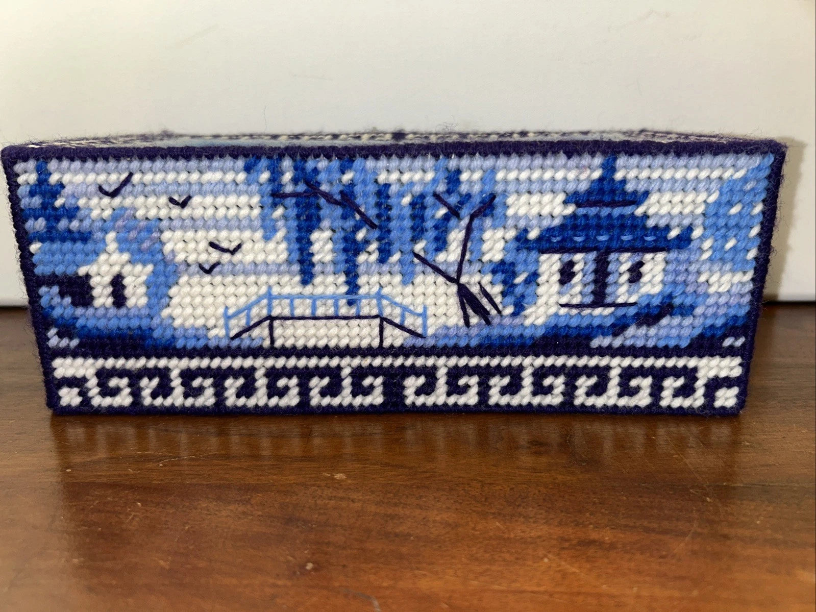 Vtg Tissue Box Cover Needlepoint Handmade Plastic Canvas Rectangle Blue Willow | eBay