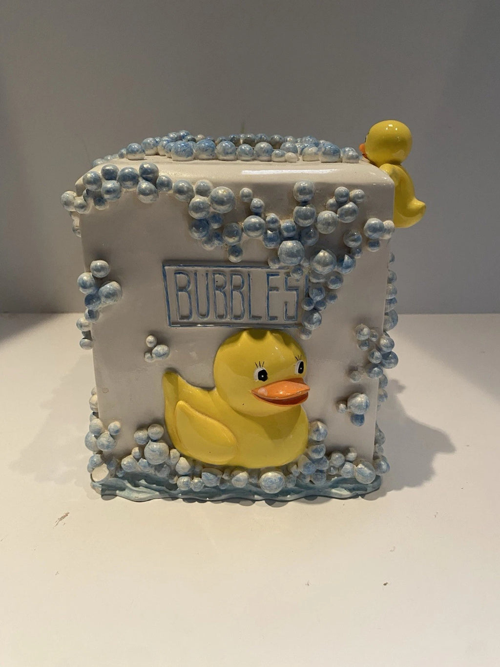 Bubbles Tissue Box Holder Bathroom Duckies Vintage Blue White | eBay