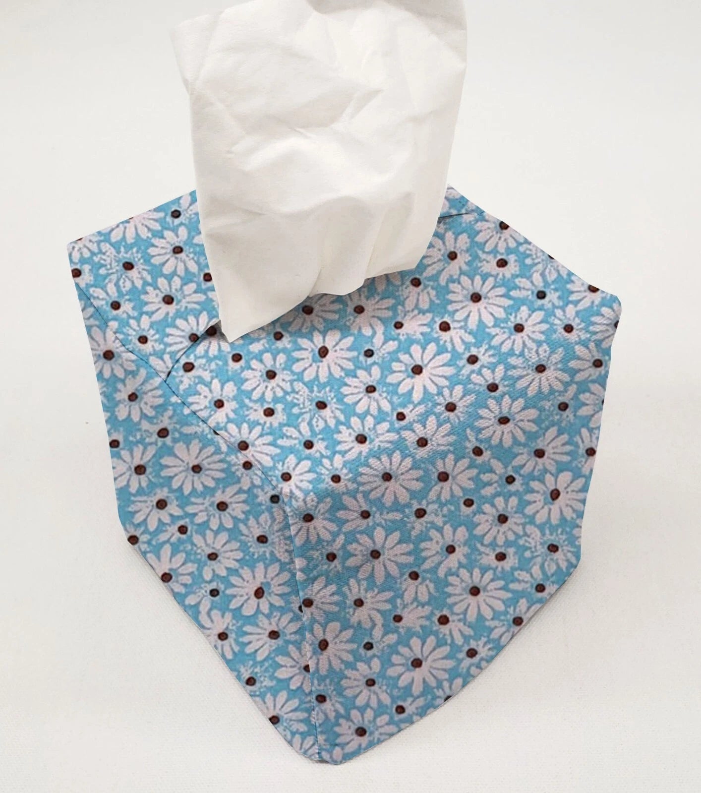 Crazy for Daisies Tissue Box Cover | eBay