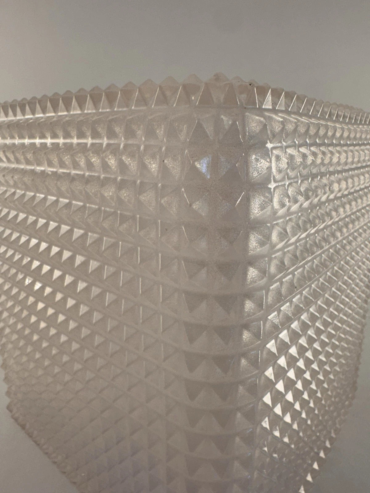 Mike Ally Iridescent Clear/White Quill Diamond Tissue Box Cover Holder | eBay