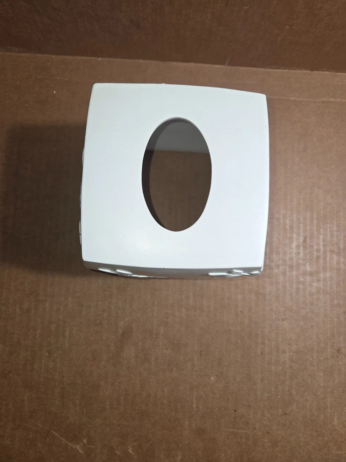 Tissue Box Cover Square Ceramic White with White Flowers with Pale Green Center. | eBay