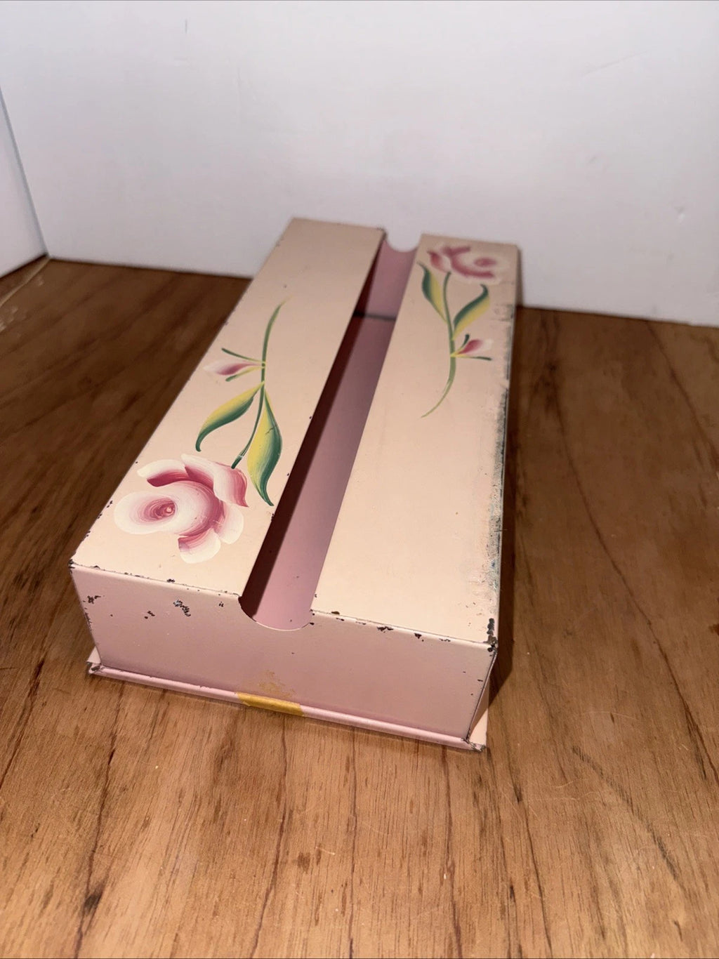 VTG Metal Pink Hand Painted Rose Wall Mount Tissue Holder/Box Holder | eBay