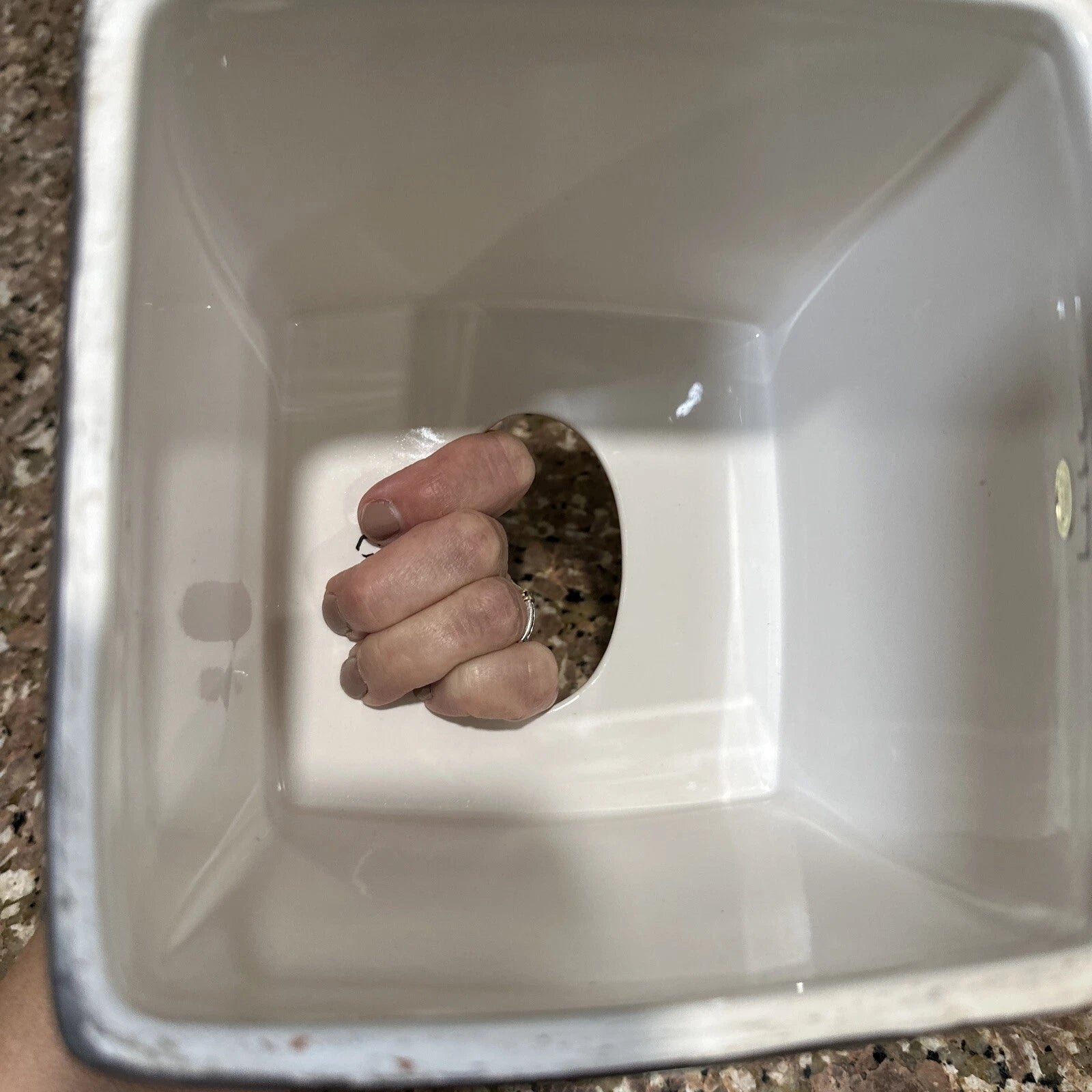 Nicole Miller Ceramic Tissue Box Cover Cream White Gray And Silver Trim EUC | eBay