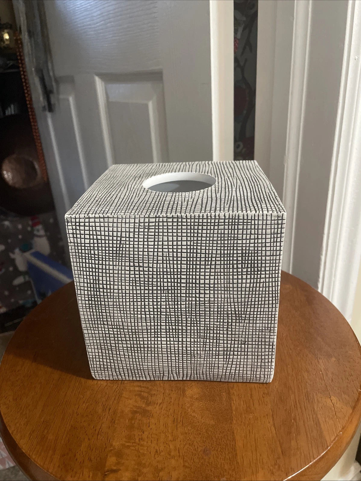 Paradigm Trends Embossed Porcelain Woven Raffia Pattern Tissue Box Cover | eBay
