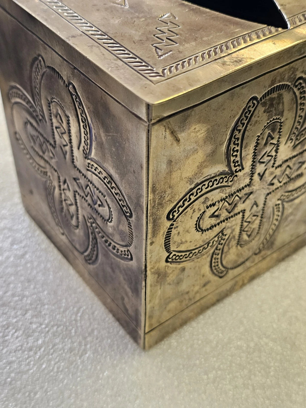 J Alexander Rustic Silver Tissue Box Cover | eBay