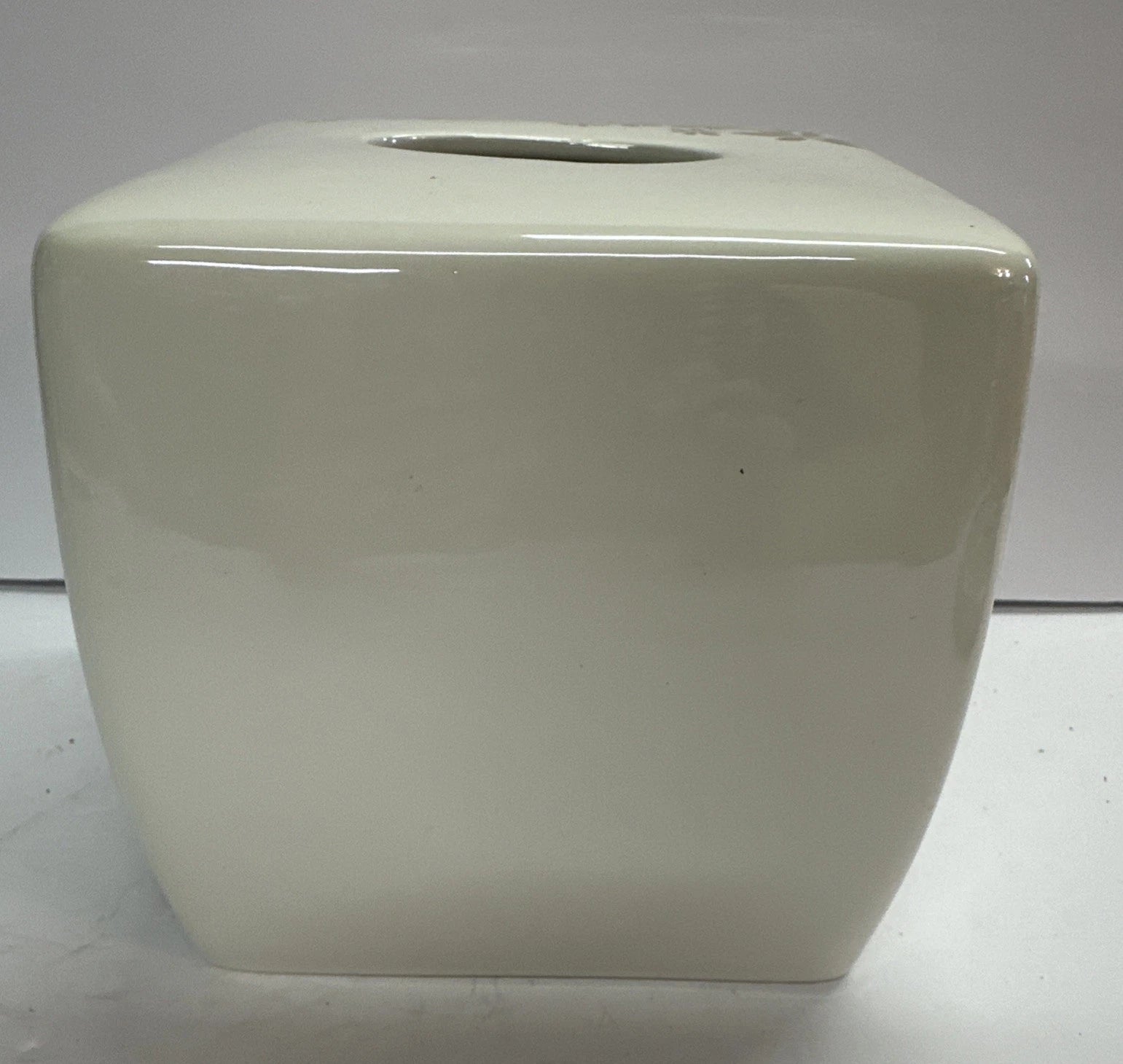 Tissue Box Cover DKNY F4 | eBay