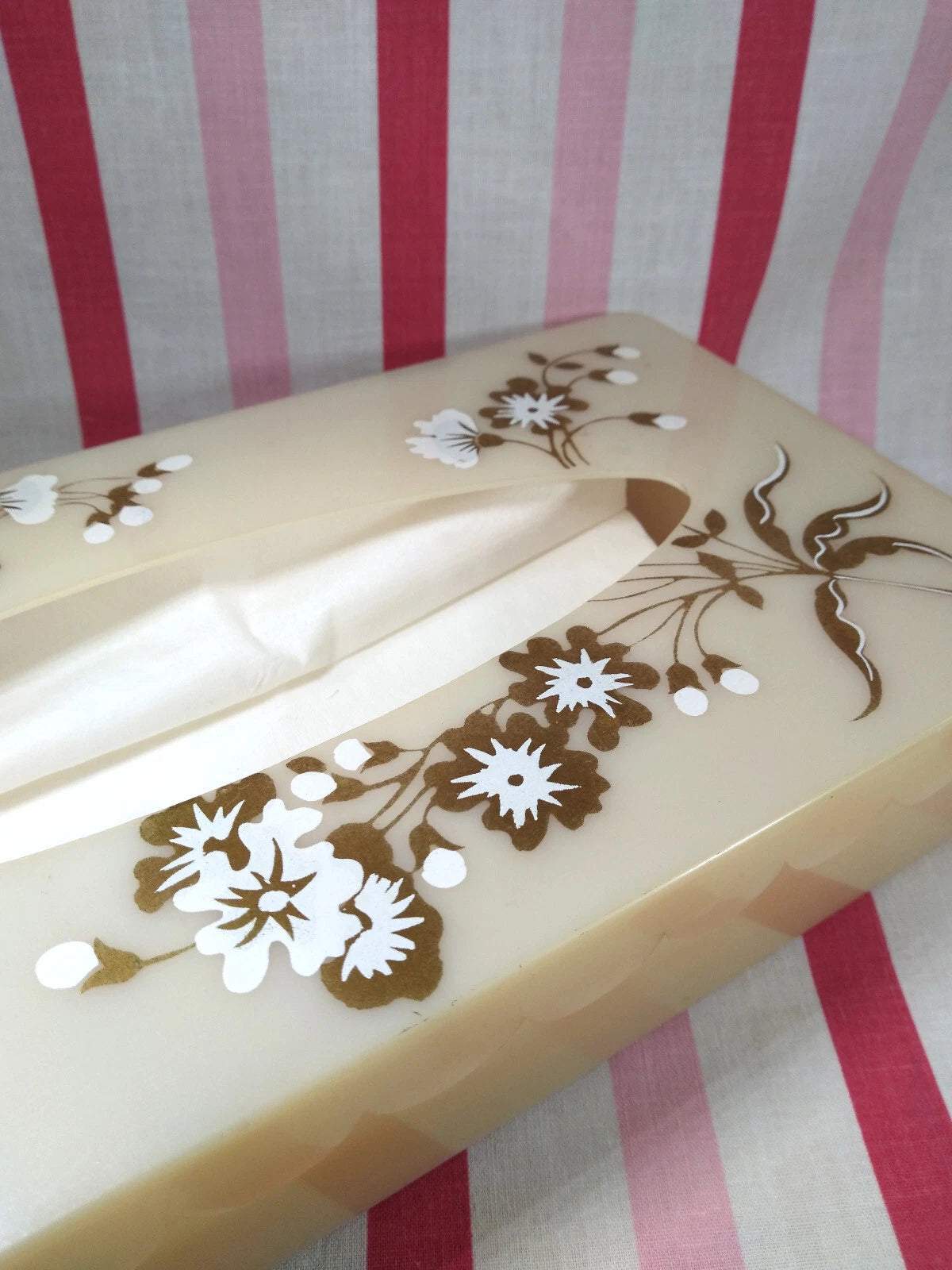 Stylish Mid Century Gold & White Florals Decorative Plastic Hinged Tissue Holder | eBay