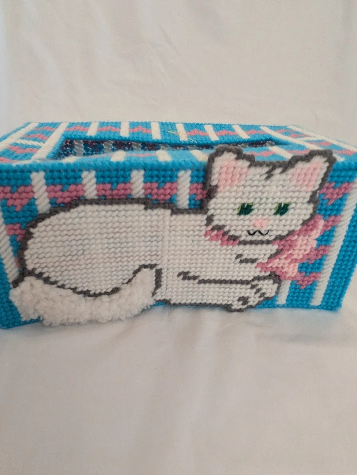 Cottagecore Plastic Canvas Tissue Box Cover Vintage Cat- Pink and Blue, 1980s | eBay